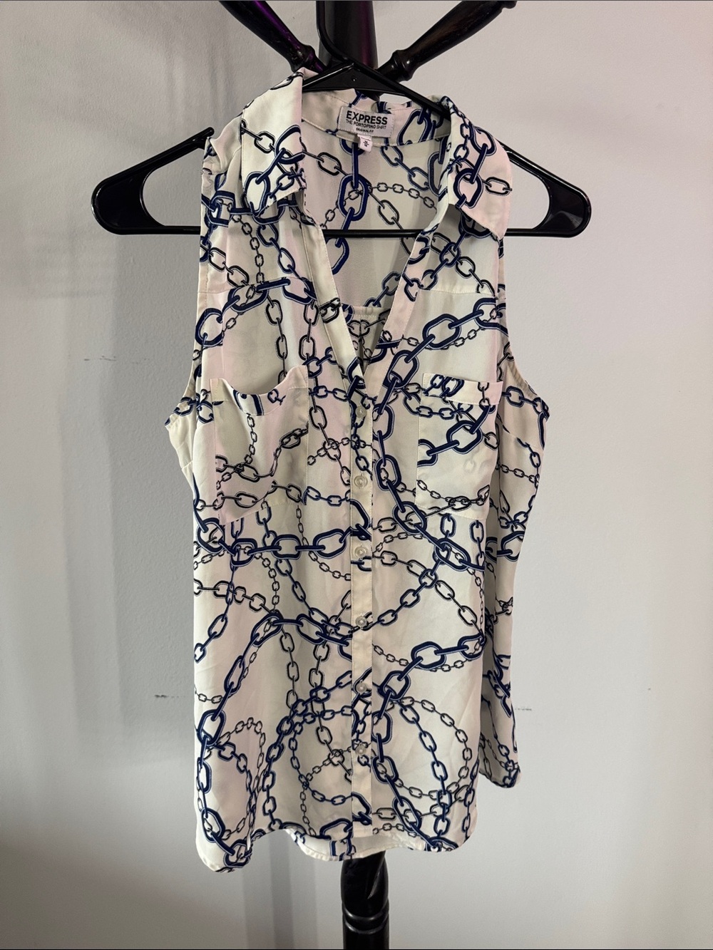 Express White Sleeveless Button Tank with Navy Chain Print